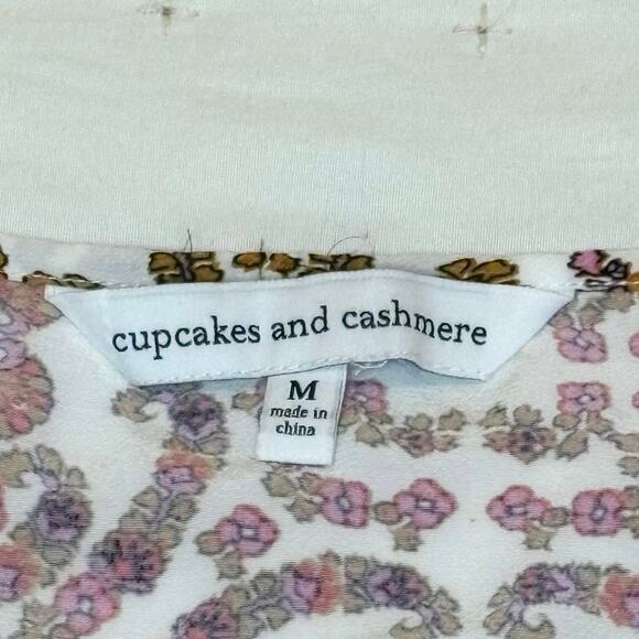 Cupcakes and Cashmere Peplum Tank Top Women's M | Pink Floral Peasant Style, EUC - Picture 7 of 11